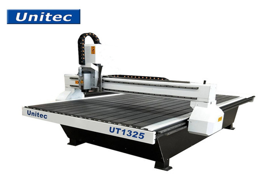 18000rpm 600 x 900mm Unitec UT1325 Mesin CNC Kayu 3D
