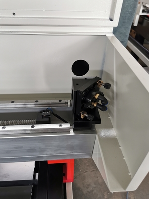 Mesin Pemotong Laser CO2 Servo 18000mm / mnt