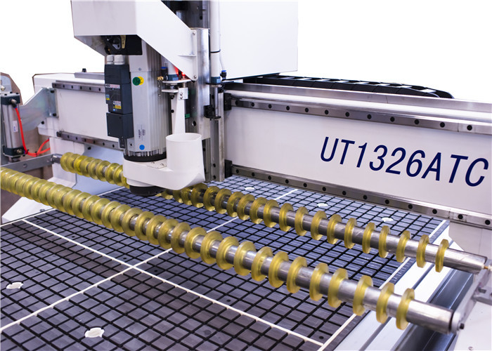 Unitec UT1326 ATC CNC Router Machine Untuk Kayu / PVC Keras